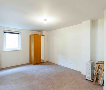 2723L - Portobello High Street, Edinburgh, EH15 1AN - Photo 2