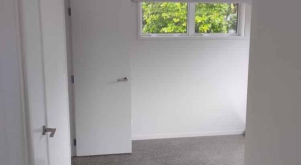 Moden Conveinent Living in Warkworth - Photo 1