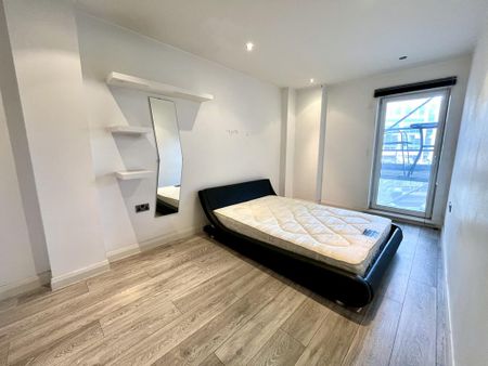 2 bedroom apartment to rent - Photo 4