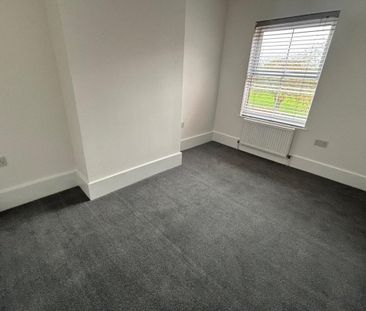 Spencer Road - Photo 3