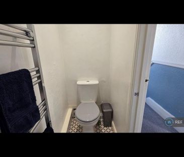 1 bedroom end of terrace house to rent - Photo 4