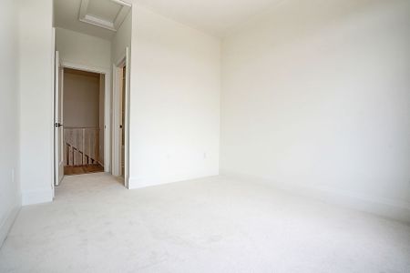 For Lease - 3295 Taha Gardens N/A, Oakville, Ontario - Photo 3