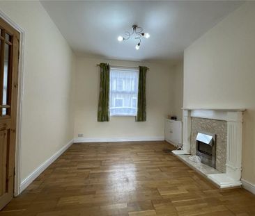 2 bedroom terraced house to rent - Photo 2
