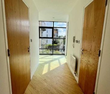 Mayfair Gardens, Bury New Road, Whitefield, M45 - Photo 2