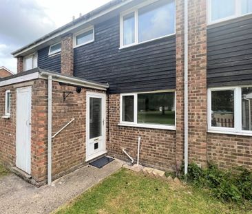 Evenlode Close - Photo 1