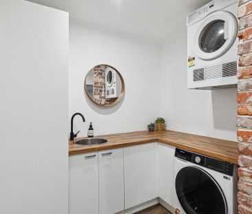 Welcome home to your leafy Kingsley retreat - Photo 3