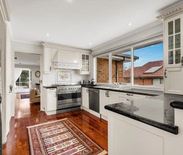 Greensborough - Photo 3