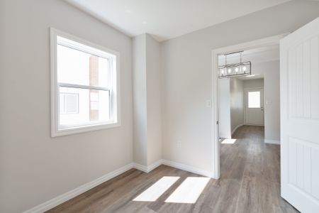 For Lease - 35 Inkerman Street Unit# Main, St. Thomas, Ontario - Photo 4