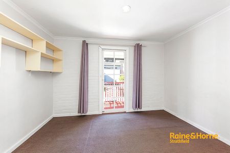 2 Bedroom terrace in quiet location - Photo 3