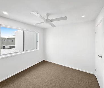 Spacious Terrace - Photo 4
