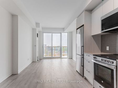 For Lease - 1787 St. Clair Avenue Unit# 823, Toronto, Ontario - Photo 4