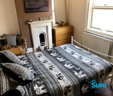 3 bedroom semi-detached house to rent - Photo 5