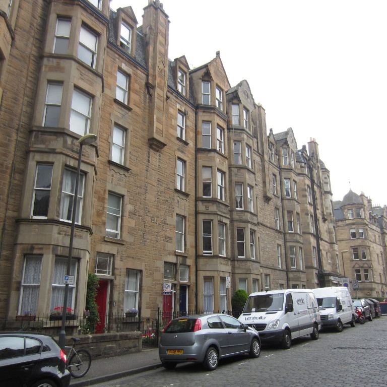 Bruntsfield Avenue, Bruntsfield, Edinburgh, EH10 4EP - - Photo 1