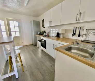 Carlton Road South, Weymouth, DT4 - Photo 6
