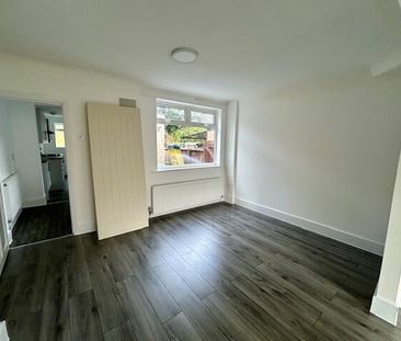 Patrica Avenue, Birkenhead - Photo 1