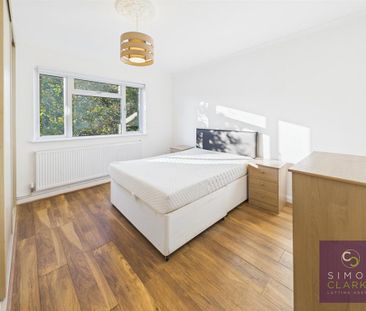 2 bedroom maisonette to rent - Photo 3