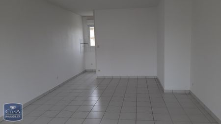 Location Appartement 2 pièces 50m² BEAUNE LES MINES 87280 - Photo 5