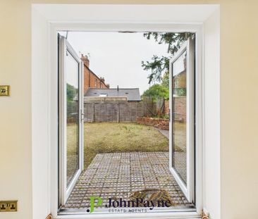 2 bedroom semi-detached house to rent - Photo 4