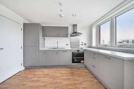 St Pauls Road, Barking, London, IG11 - Photo 3