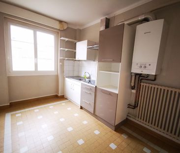 Location Appartement 3 pièces 62m² DIJON 21000 - Photo 2