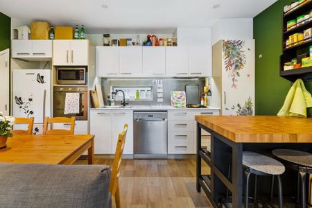 Modern & Stylish Living in the Heart of Hobsonville Point - Photo 5