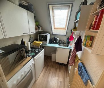 Schöne 2-Zi.-Dachgeschosswohnung in Lübeck-St. Lorenz-Nord (Nähe Ba... - Photo 3