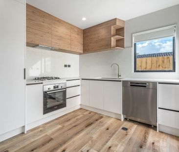 Stunning Brand New Townhouse in Royal Prad, Massey - Be the First t... - Photo 6