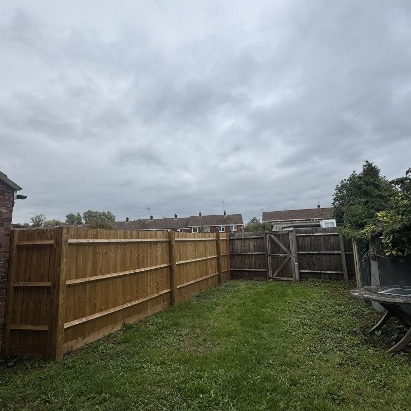 Court Close - Photo 1