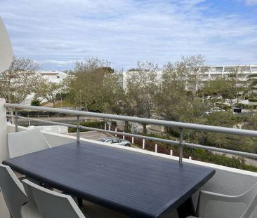 T2 meublé première ligne mer avec parking, - Photo 1