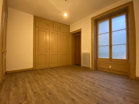 Location Appartement 2 pièces 63m² BESANCON 25000 - Photo 3