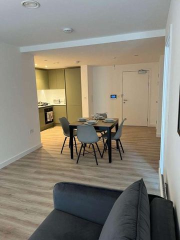 Calibra Court, Luton, LU2 - Photo 4