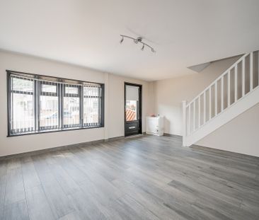 37 Black Mountain Walk, Belfast, BT13 3TX - Photo 4