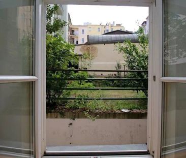 Nabízíme k pronájmu klidný a útulný byt 2kk k pronájmu na Vinohrade... - Photo 4
