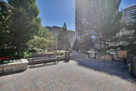 For Lease - 3888 Duke of York Boulevard Unit# GPH20, Mississauga, Ontario - Photo 2