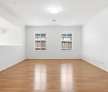 HOME FOR RENT IN BROOKFIELD - Photo 3