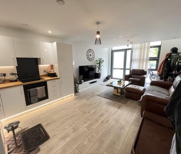 1 bedroom flat to rent - Photo 2