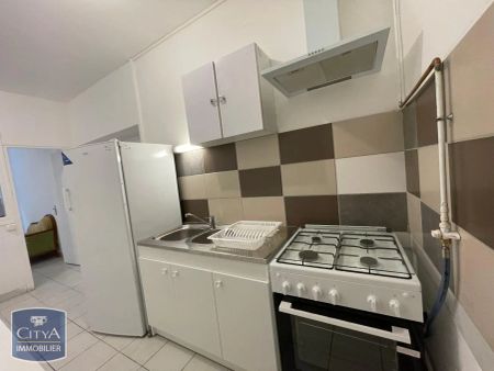 Appartement à louer 4 pièces 71.3m² - Photo 3