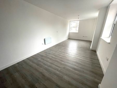 Town Centre, Taunton - Photo 3