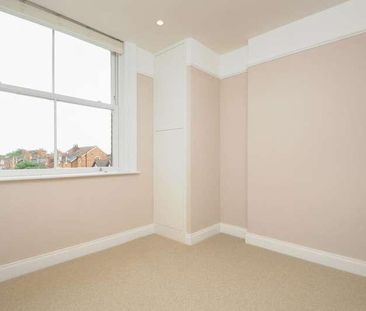 Sheen Park, Richmond, TW9 - Photo 1