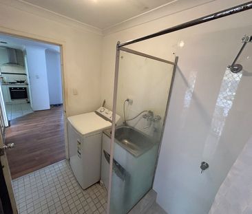 Spacious Family Living in a Convenient Beechboro Location - Photo 3