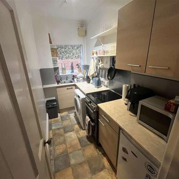 Morris Road, Southampton, SO15 - Photo 1