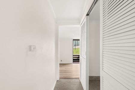 8 Bean Street, Gateshead NSW 2290 - House For Rent | Domain - Photo 2