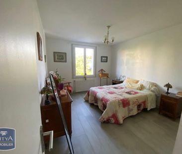 Location Appartement 4 pièces 97m² AGEN 47000 - Photo 3
