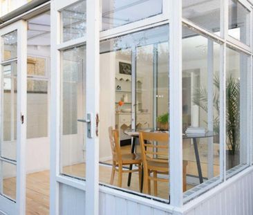 4 bedroom terraced house to rent - Photo 3