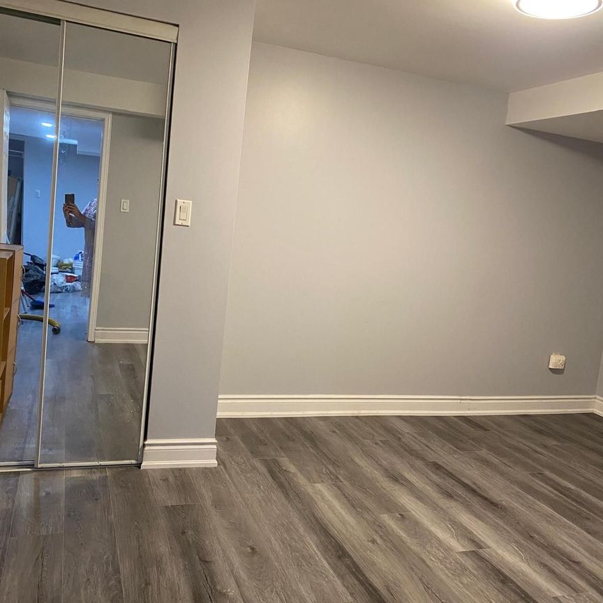 For Lease - 3760 Pearlstone Drive Unit# Bsmt, Mississauga, Ontario - Photo 1