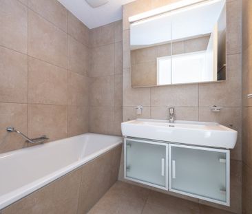 2.5 Zimmer, 74 m², 2. Stock - Foto 4