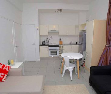 Right in the heart of the City - Photo 4