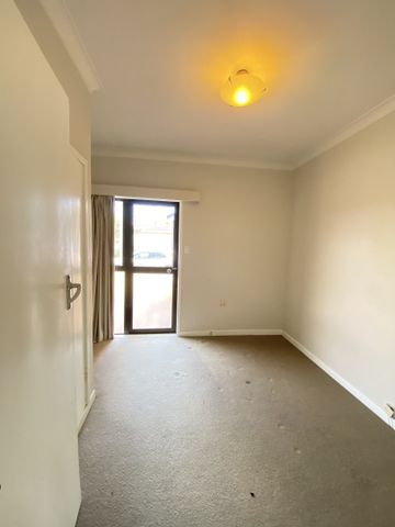 Property Management48 Kitchener Road, Milford - Apartment for Rent - Photo 2