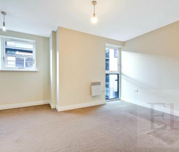 2 bedroom apartment to rent - Photo 3