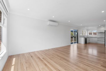 A Stunning Transformation! - Photo 4